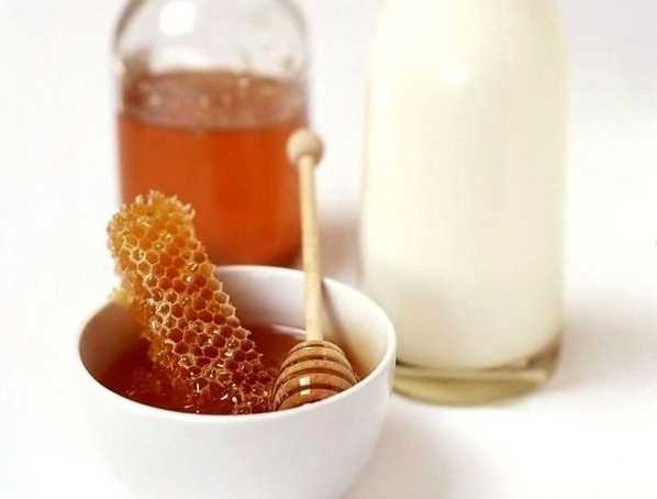 Пчелиное (маточное) молочко: от чего оно, как выглядит, польза и вред, как принимать в таблетках, в чистом виде