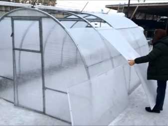 Теплица с открывающейся крышей (59 фото): особенности раздвижных конструкций и отзывы о теплицах с открывающимся верхом, парник из поликарбоната со сдвижной крышей